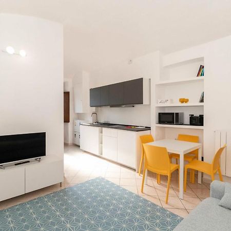 Апартаменты Colourful Flat San Donato Турин Экстерьер фото